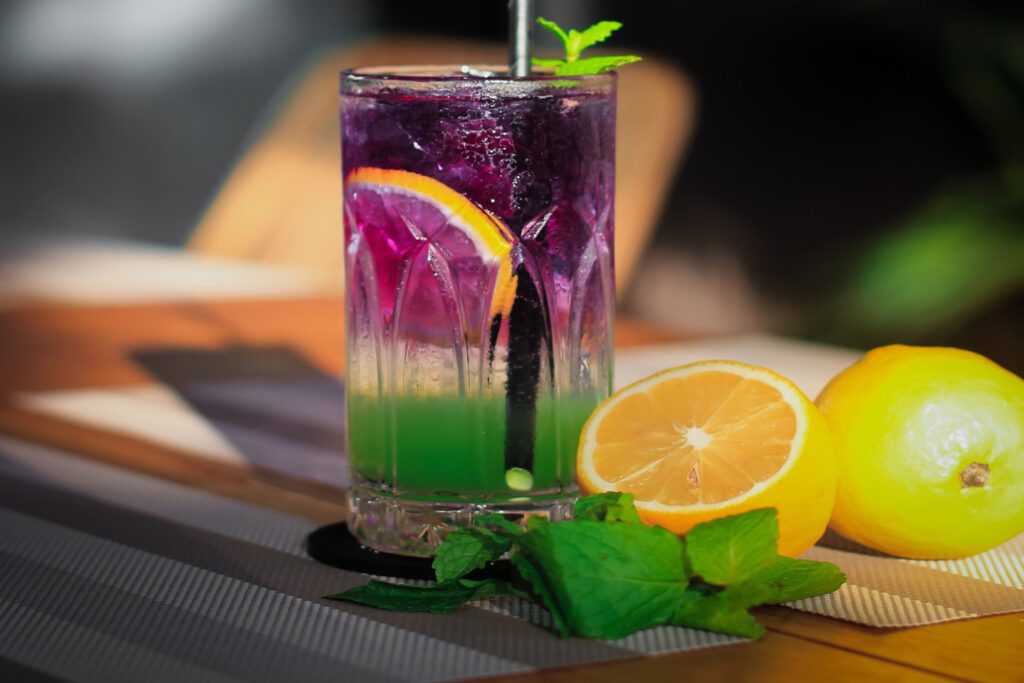 Liquocean Restaurant Sport and Bar Drink